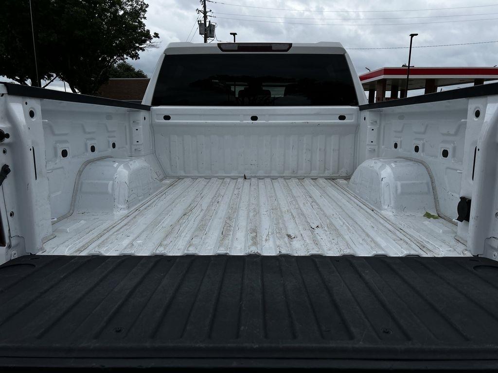 Chevrolet Silverado 1500 LT Crew Cab 2WD 2025