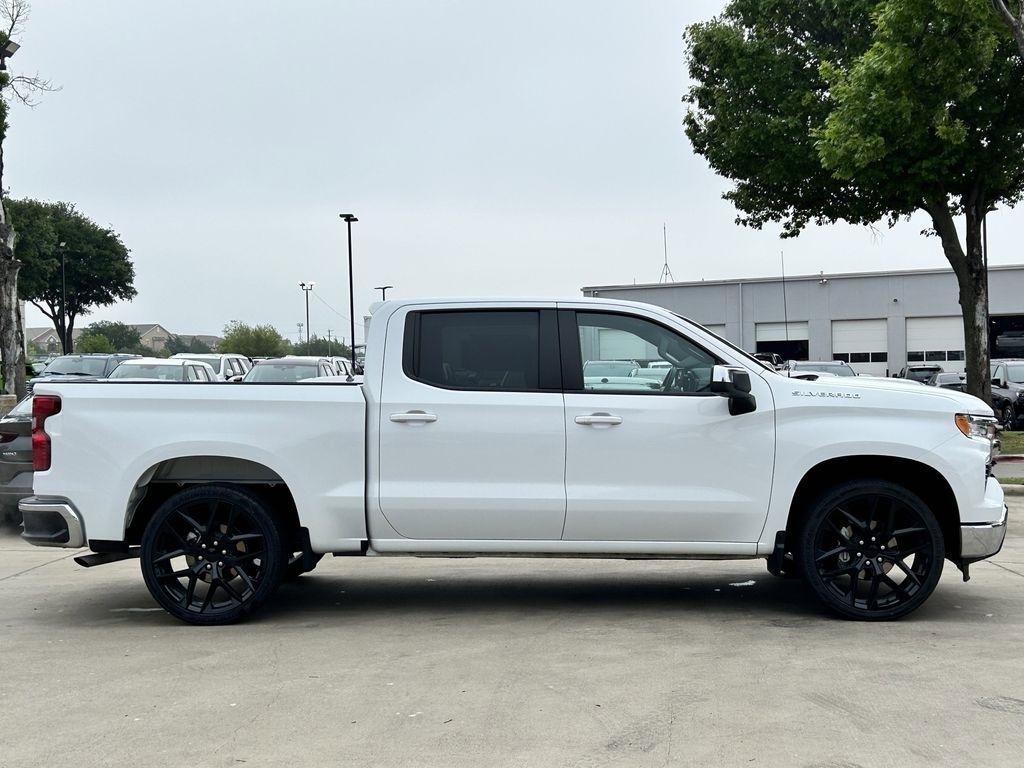 Chevrolet Silverado 1500 LT Crew Cab 2WD 2025