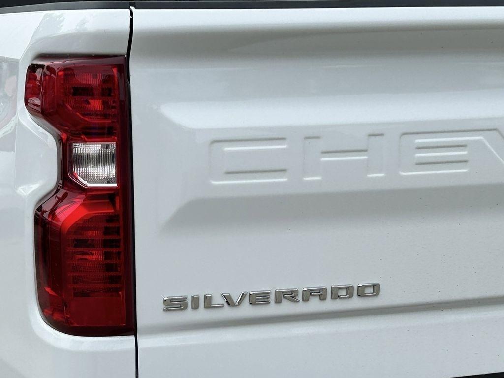 Chevrolet Silverado 1500 LT Crew Cab 2WD 2025