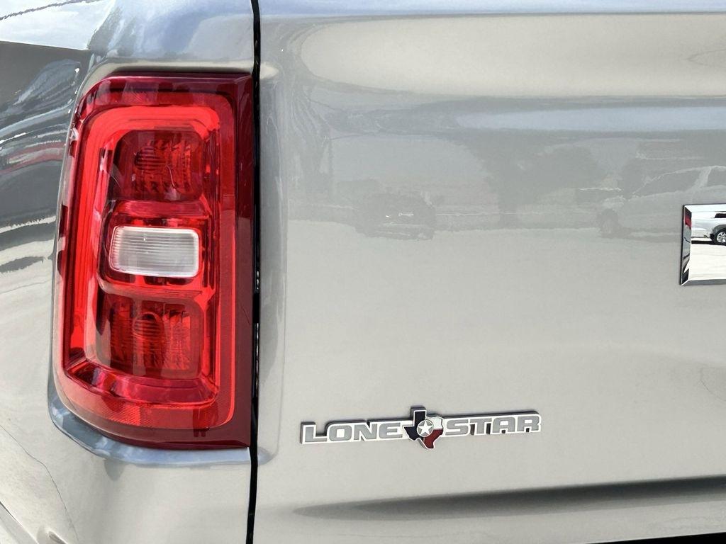 RAM 1500 Big Horn Crew Cab SWB 4WD 2025