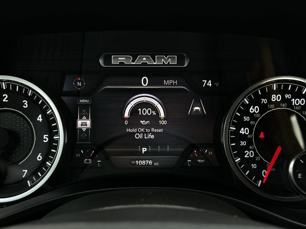 RAM 1500 Big Horn Crew Cab SWB 4WD 2025