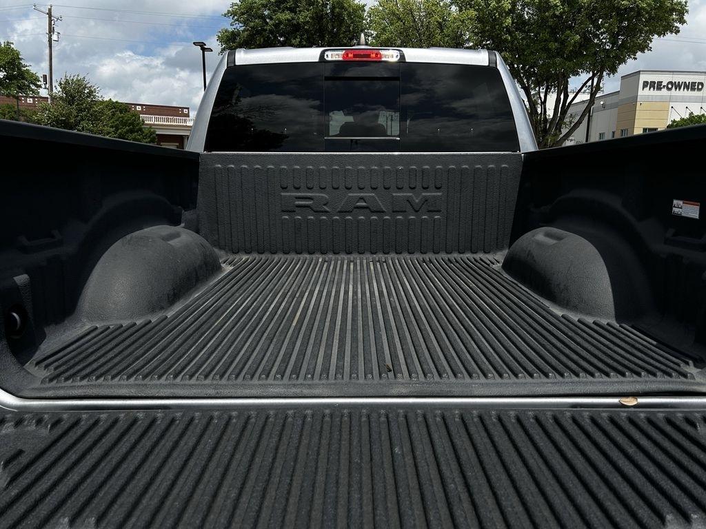 RAM 1500 Big Horn Crew Cab SWB 4WD 2025