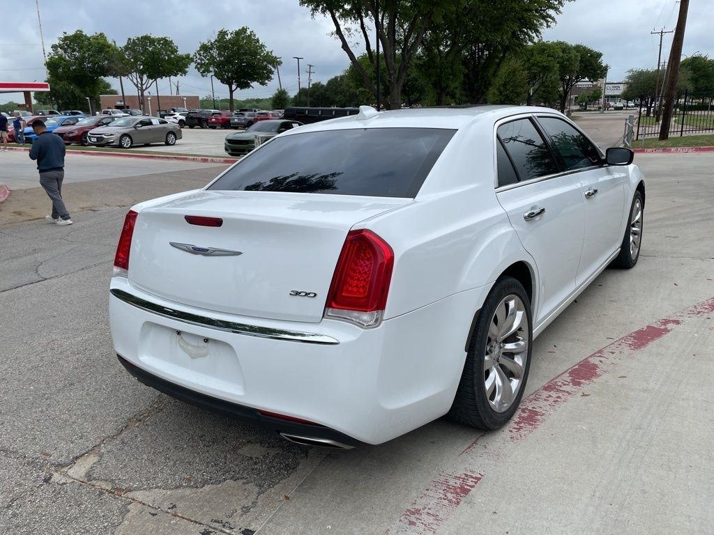 Chrysler 300 Limited RWD 2019