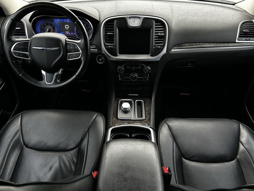 Chrysler 300 Limited RWD 2019