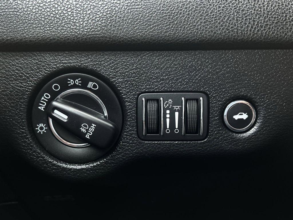 Chrysler 300 Limited RWD 2019