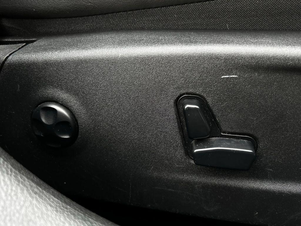 Chrysler 300 Limited RWD 2019