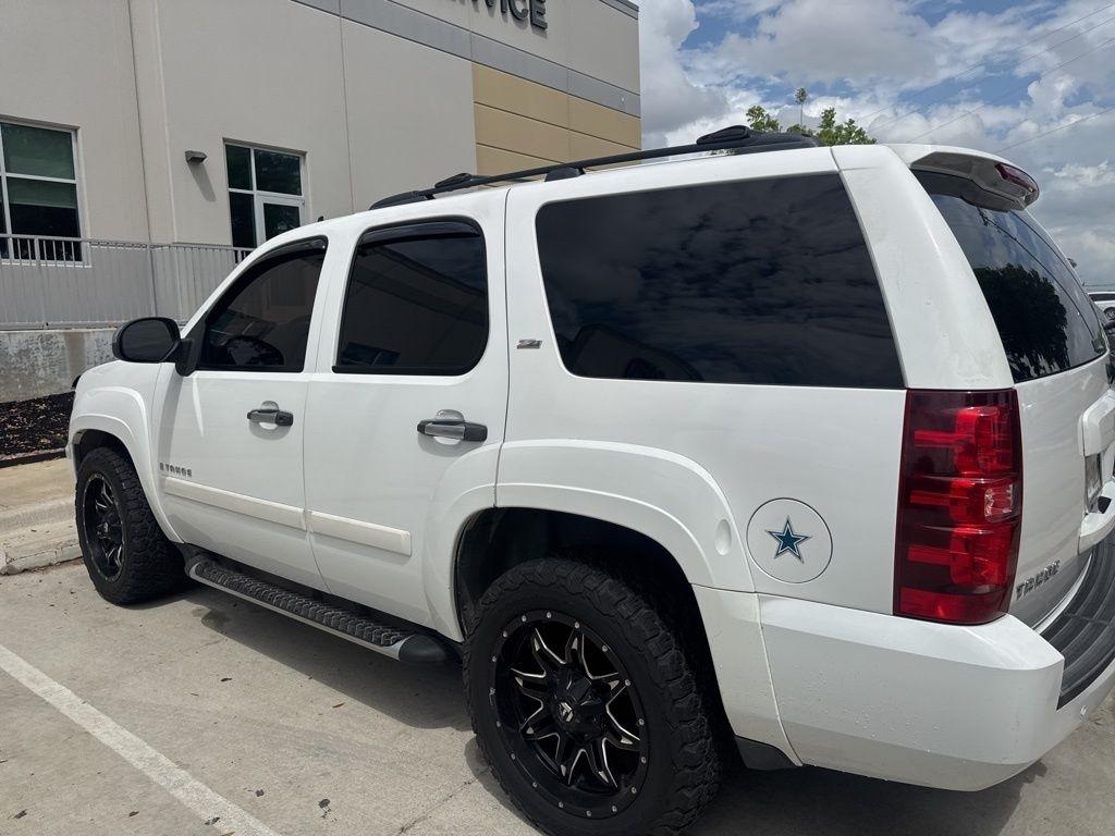 Chevrolet Tahoe LTZ 2WD 2008