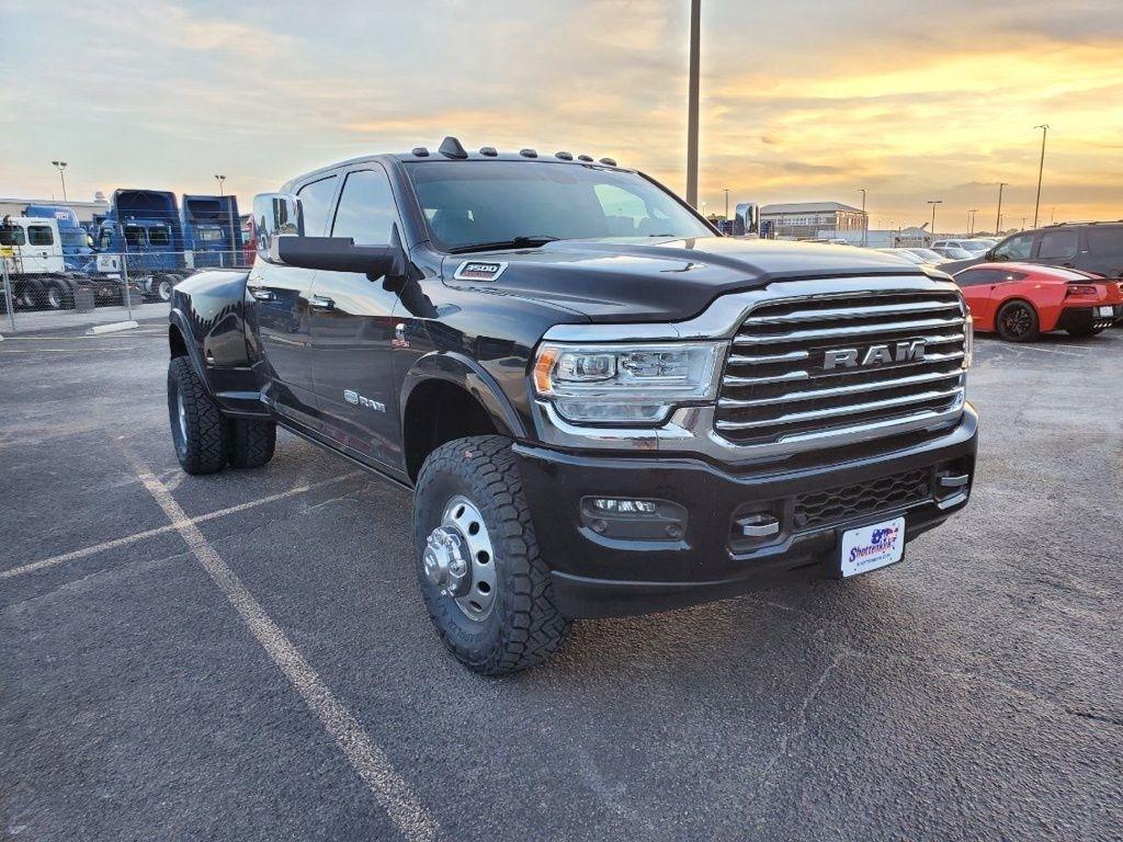 RAM 3500 Longhorn Mega Cab 4WD DRW 2021