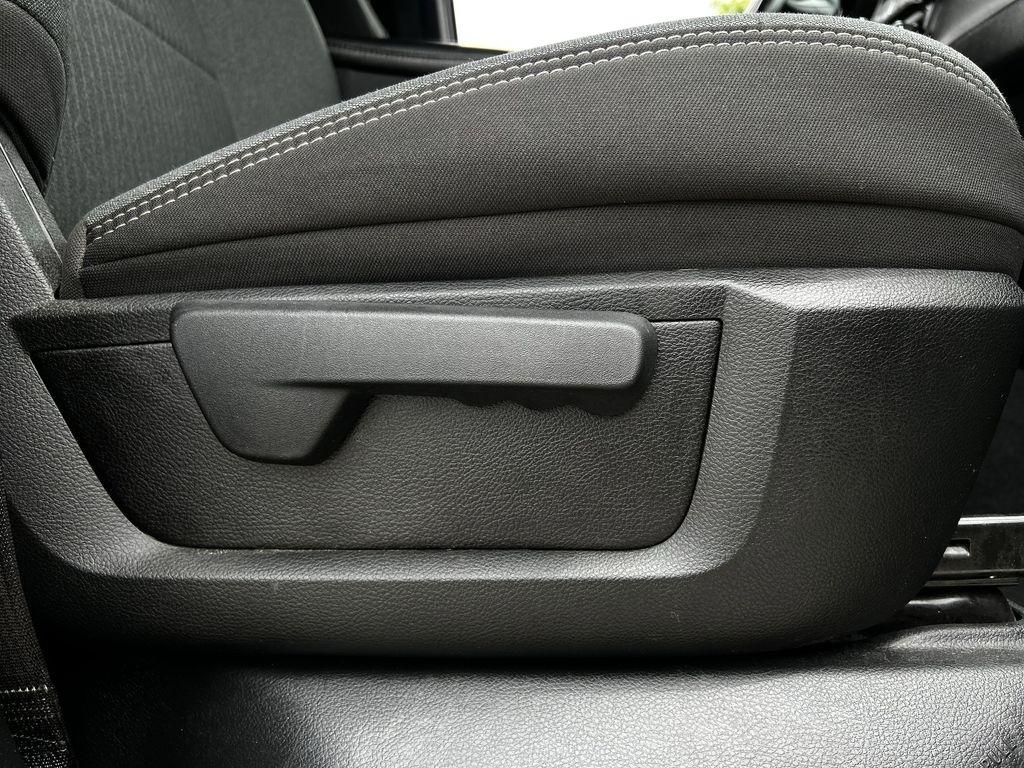 RAM 3500 Tradesman Crew Cab 4WD DRW 2024