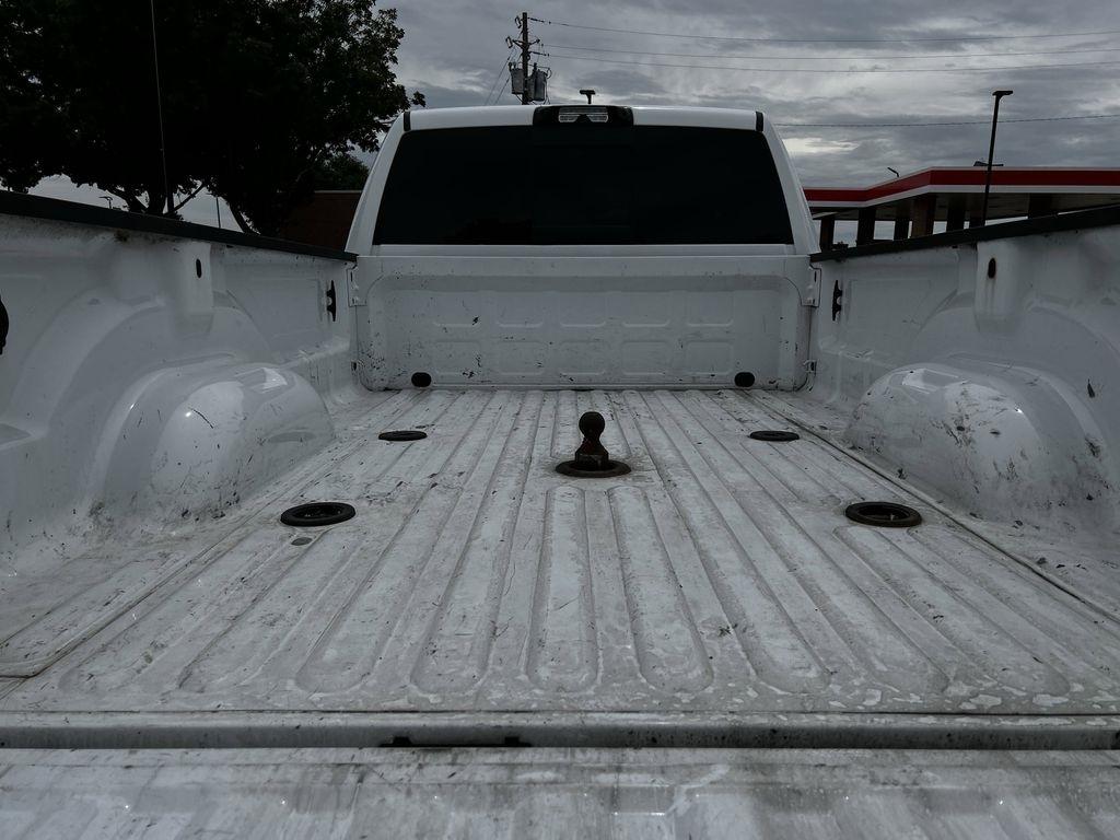 RAM 3500 Tradesman Crew Cab 4WD DRW 2024