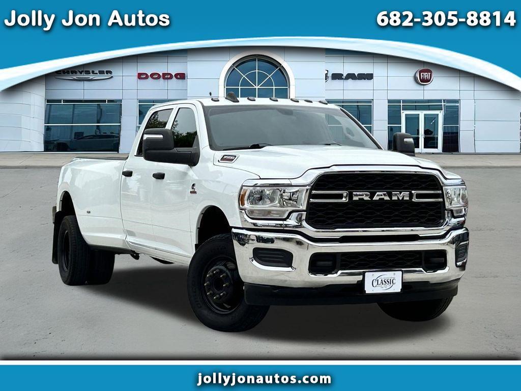 2024 RAM 3500 Tradesman Crew Cab 4WD DRW