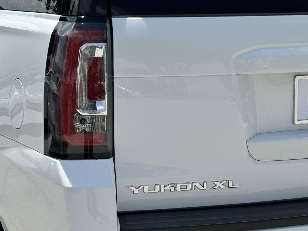 GMC Yukon XL SLT 2WD 2020