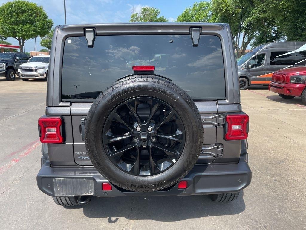 Jeep Wrangler 4xe Sahara 2025