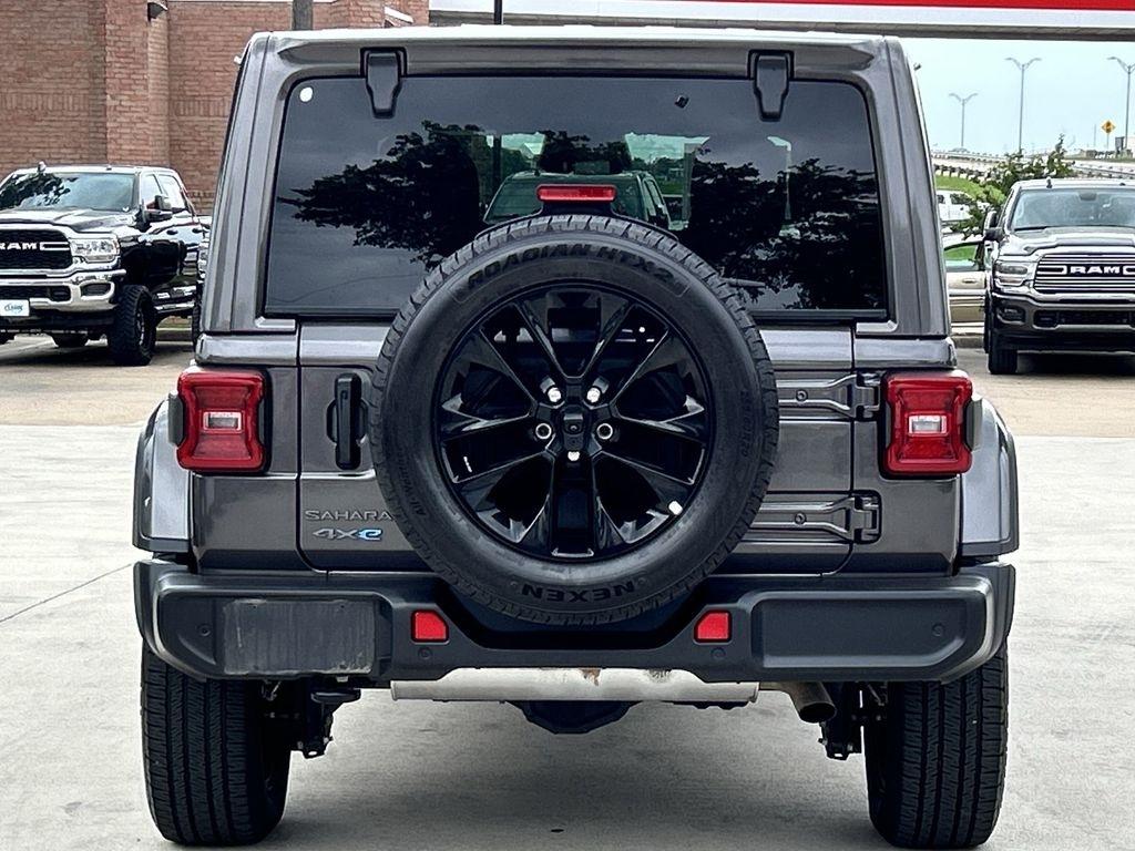 Jeep Wrangler 4xe Sahara 2025