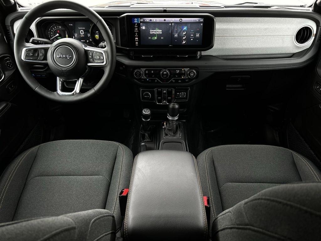 Jeep Wrangler 4xe Sahara 2025