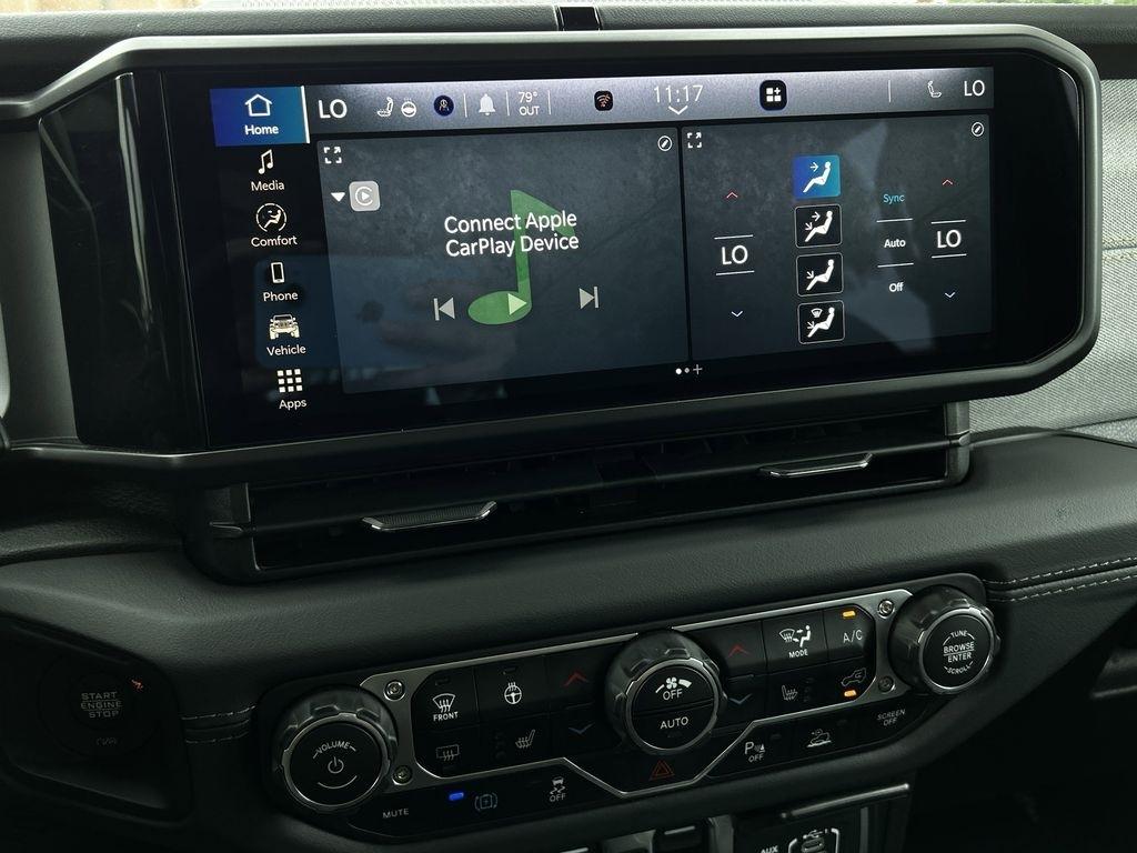 Jeep Wrangler 4xe Sahara 2025