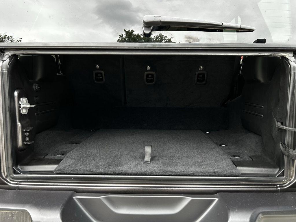 Jeep Wrangler 4xe Sahara 2025