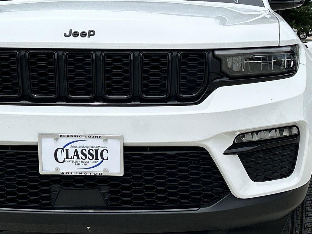Jeep Grand Cherokee Limited 4WD 2025
