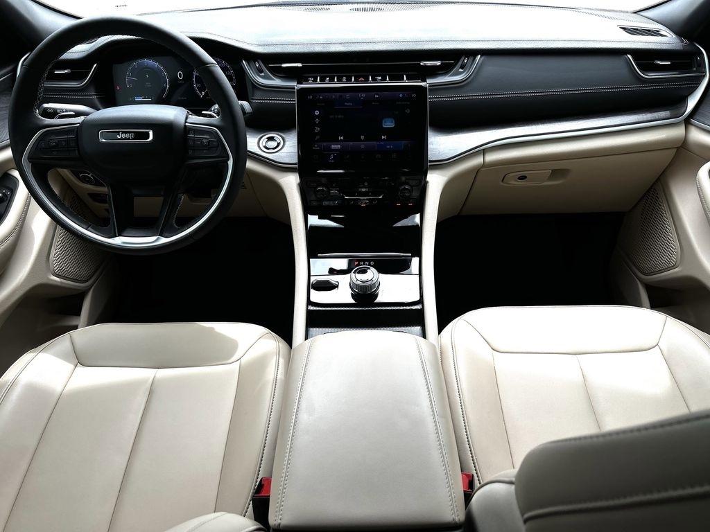 Jeep Grand Cherokee Limited 4WD 2025