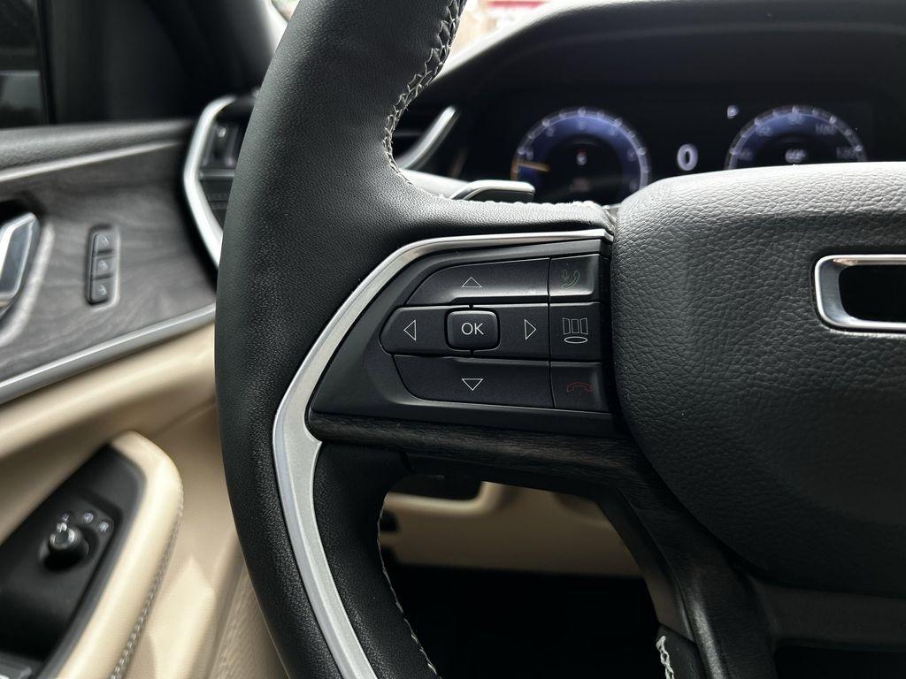 Jeep Grand Cherokee Limited 4WD 2025