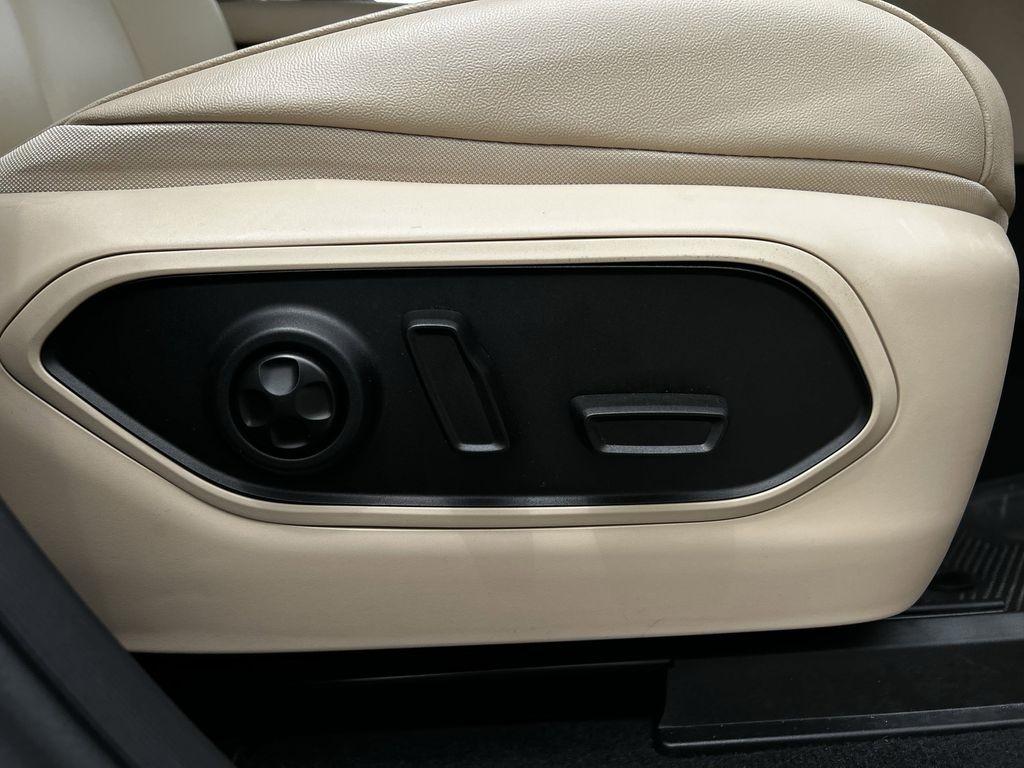 Jeep Grand Cherokee Limited 4WD 2025