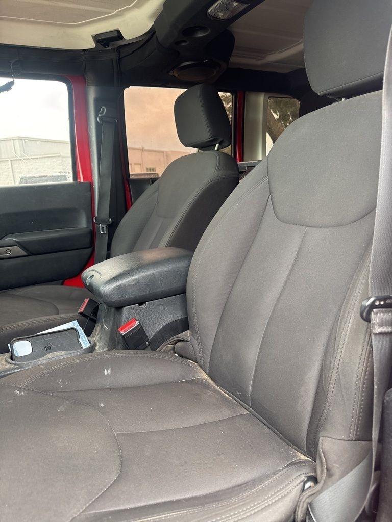 Jeep Wrangler Unlimited Sport 4WD 2014