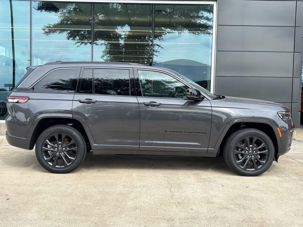 Jeep Grand Cherokee Limited 4WD 2026