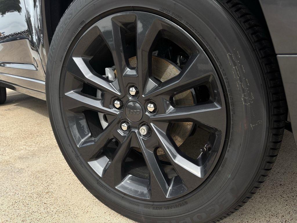 Jeep Grand Cherokee Limited 4WD 2026