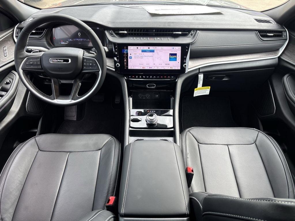 Jeep Grand Cherokee Limited 4WD 2026