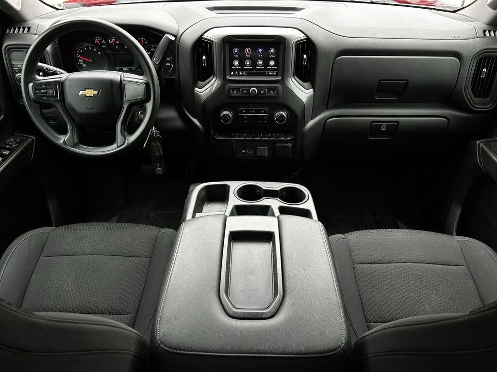 Chevrolet Silverado 1500 Custom Crew Cab Short Box 2WD 2021