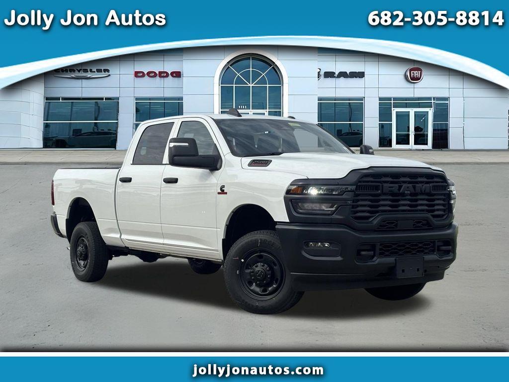 RAM 2500 Tradesman Crew Cab SWB 4WD 2026