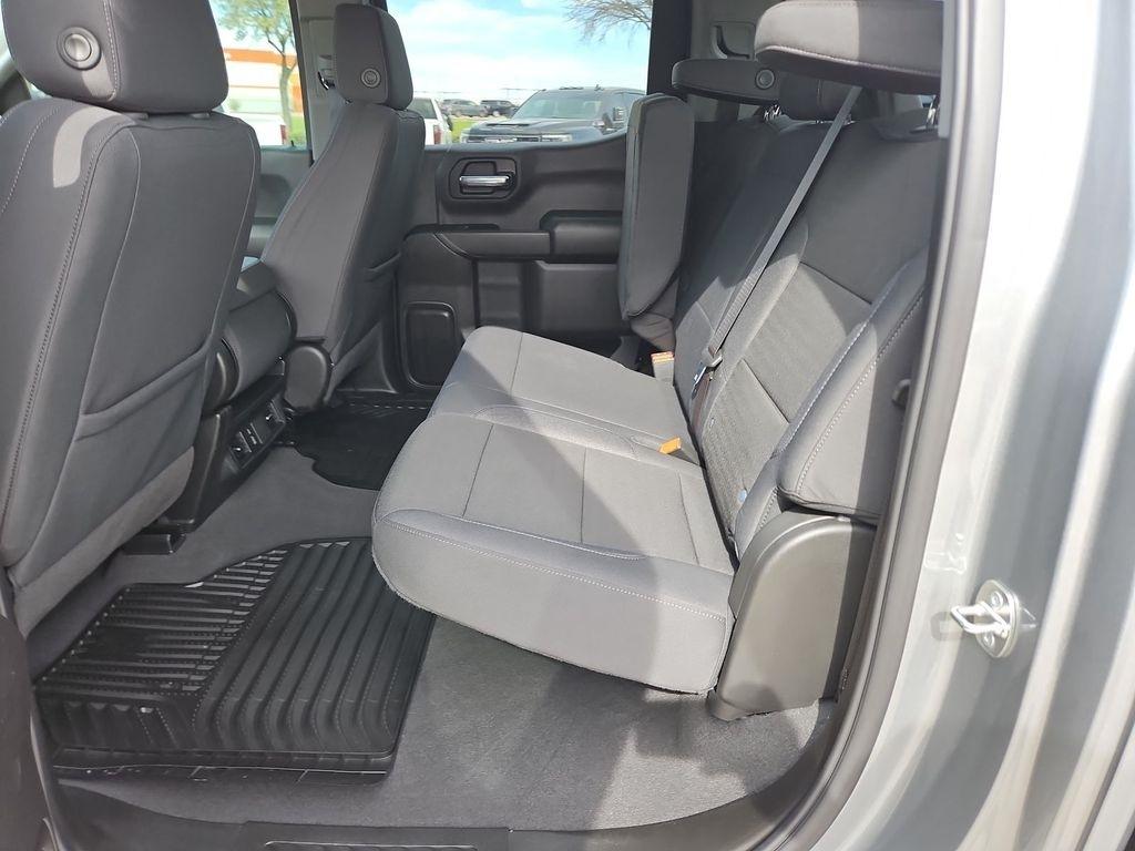 GMC Sierra 1500 Pro Crew Cab Short Box 4WD 2024