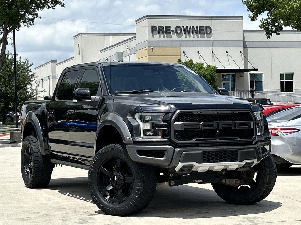 Ford F-150 Raptor SuperCrew 4WD 2017