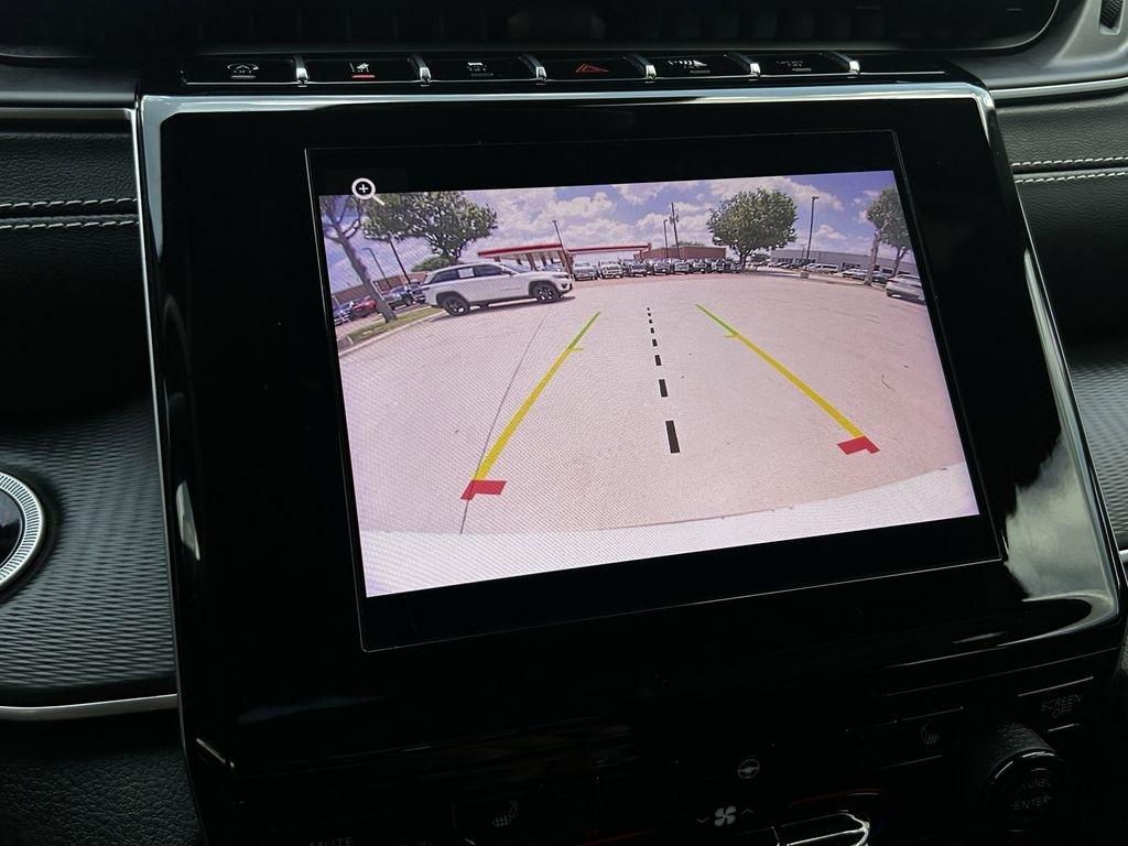 Jeep Grand Cherokee L Laredo 2023