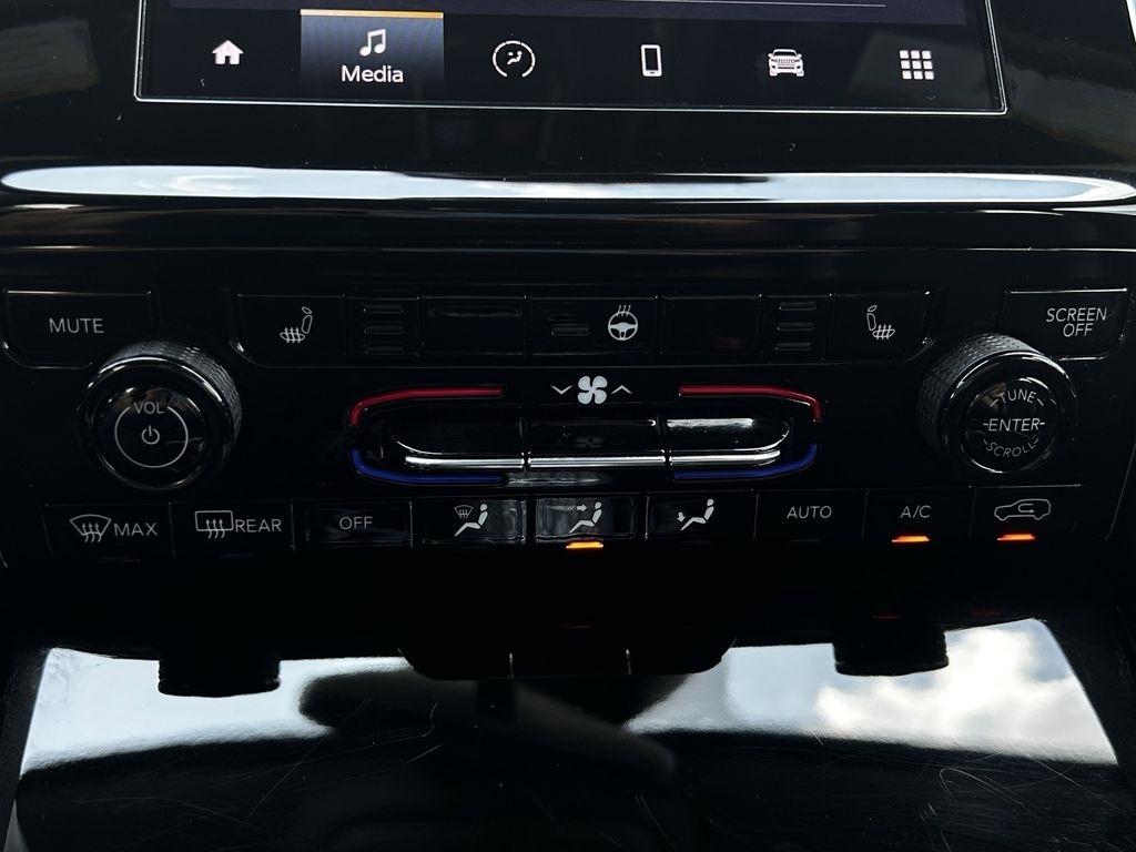 Jeep Grand Cherokee L Laredo 2023