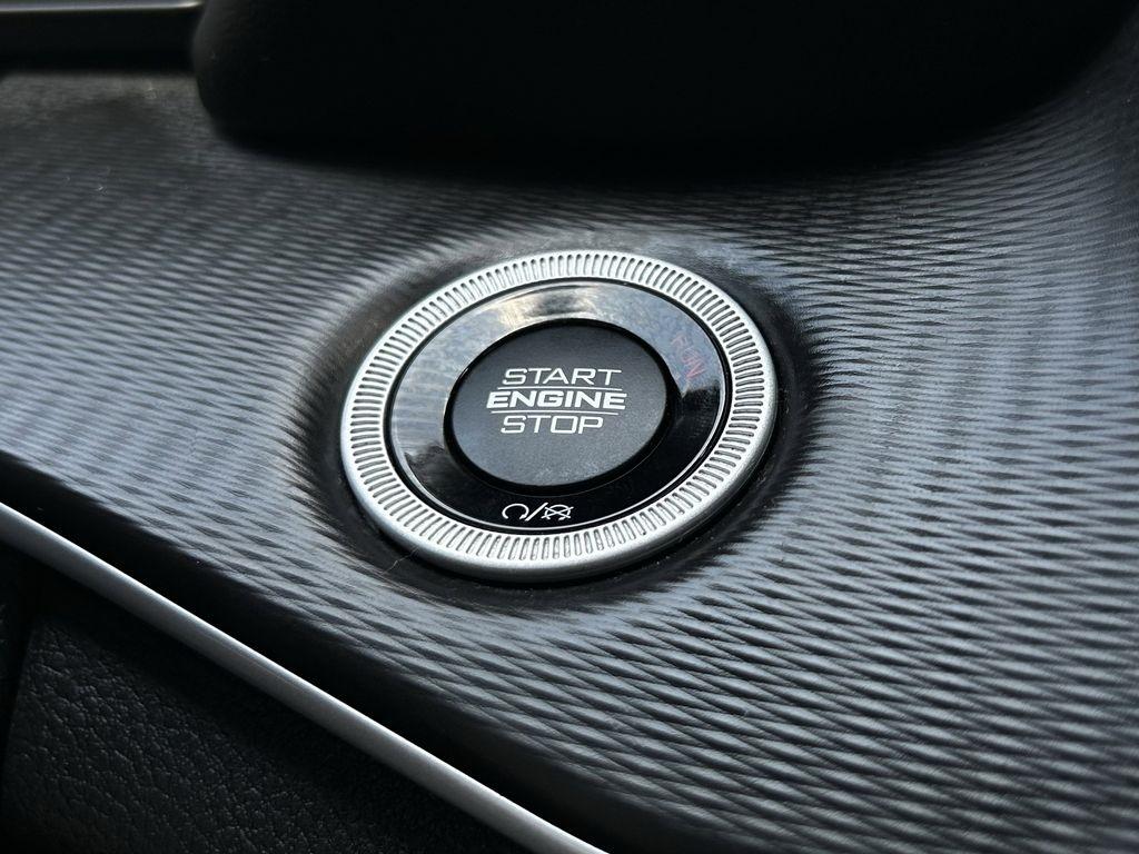 Jeep Grand Cherokee L Laredo 2023