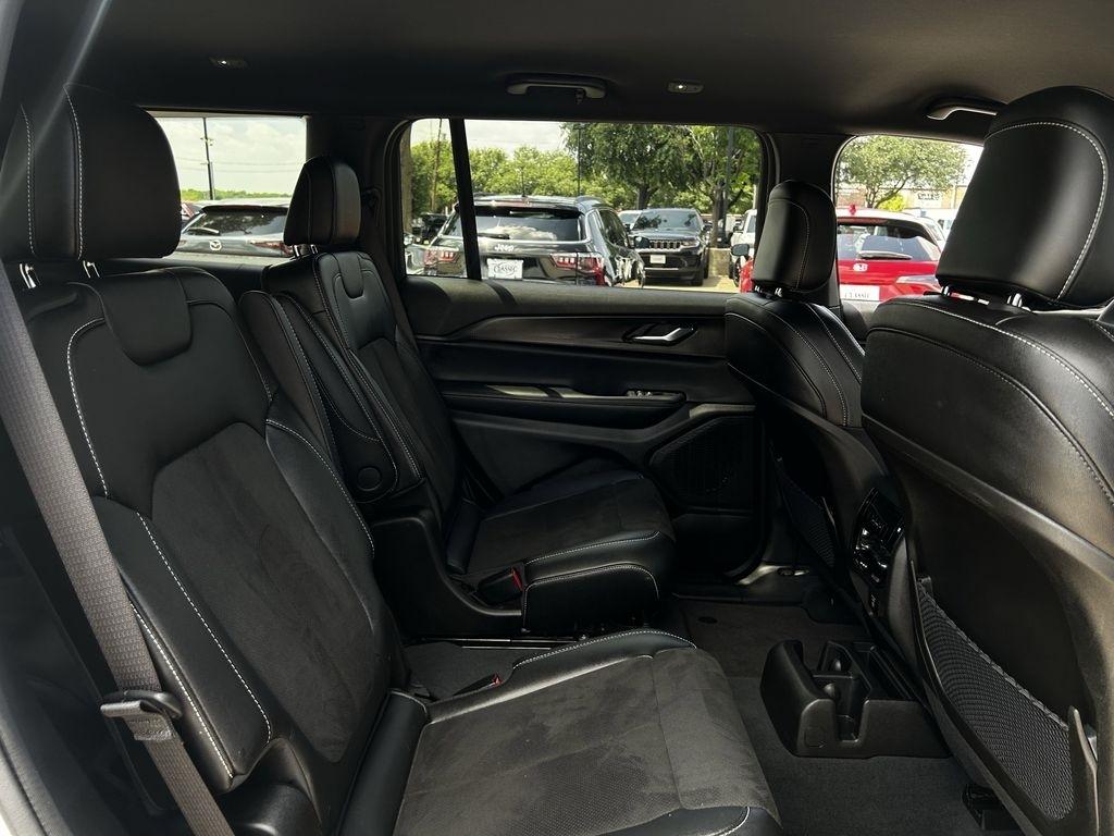 Jeep Grand Cherokee L Laredo 2023