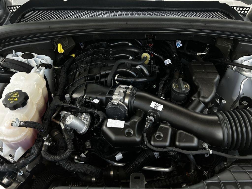 Jeep Grand Cherokee L Laredo 2023