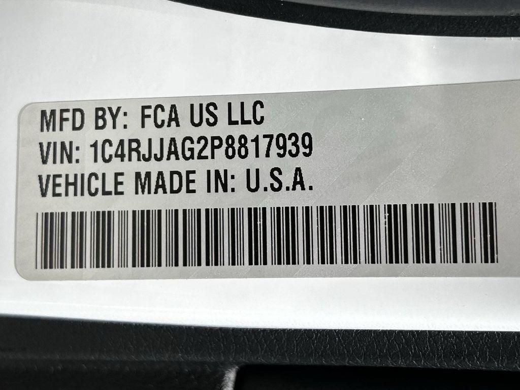 Jeep Grand Cherokee L Laredo 2023