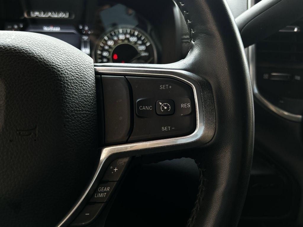 RAM 3500 Laramie Crew Cab LWB 4WD DRW 2024