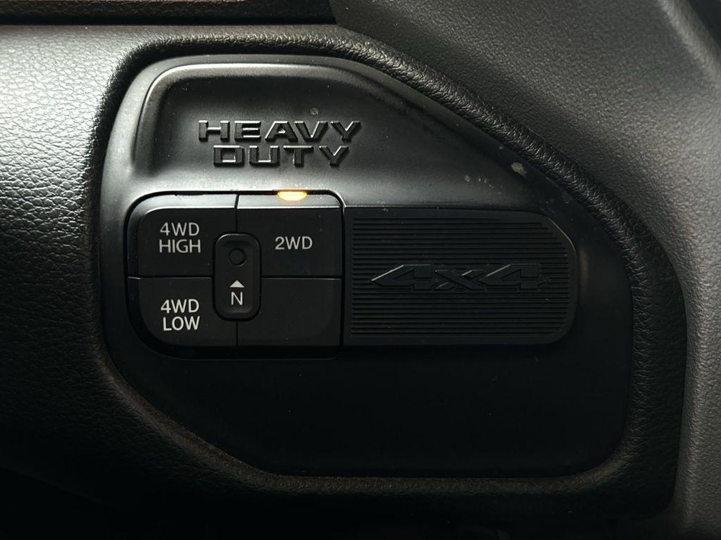 RAM 3500 Laramie Crew Cab LWB 4WD DRW 2024