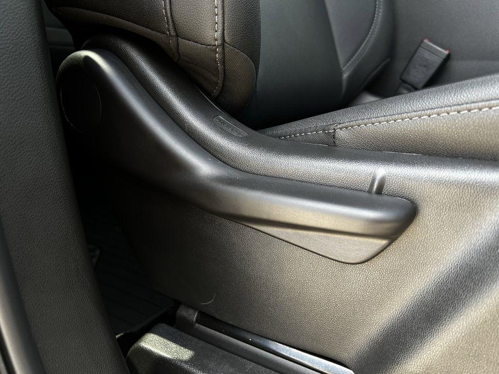 Chevrolet Silverado 1500 Trail Boss LT Crew Cab 4WD 2025