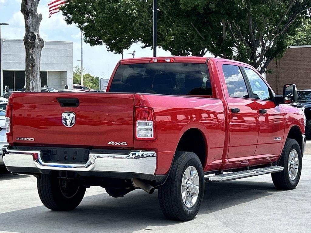 RAM 2500 Tradesman Crew Cab SWB 4WD 2024