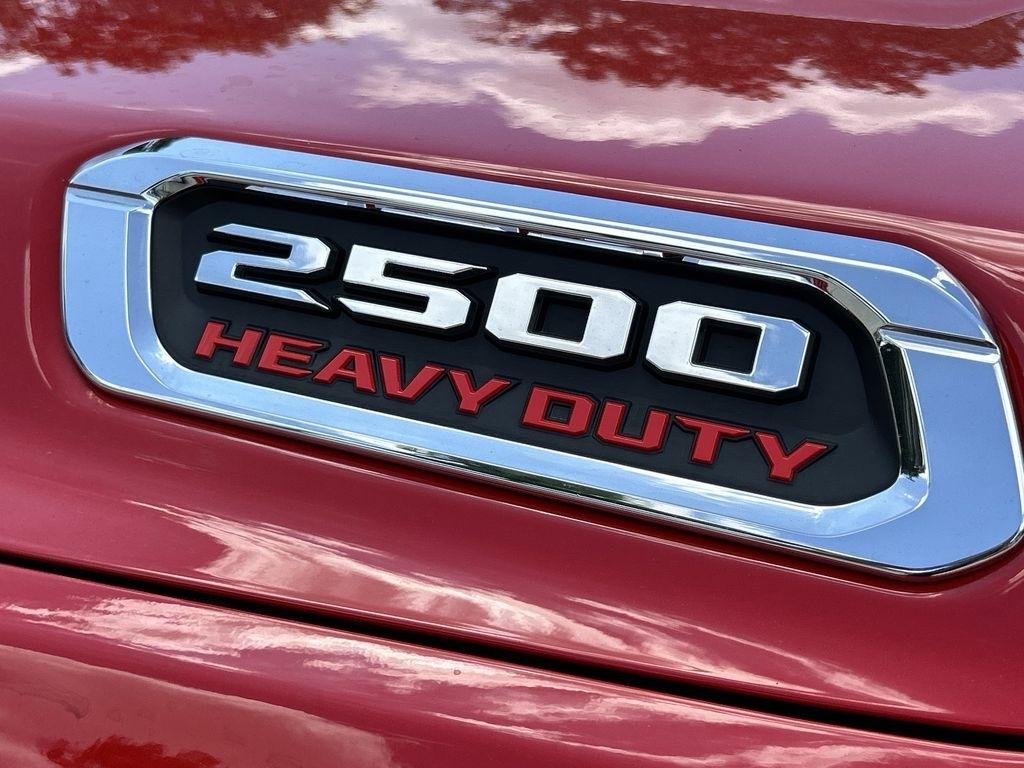 RAM 2500 Tradesman Crew Cab SWB 4WD 2024