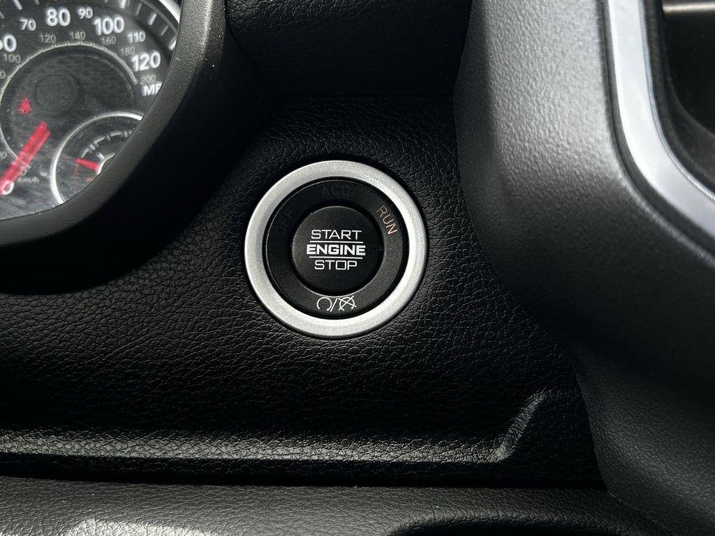 RAM 2500 Tradesman Crew Cab SWB 4WD 2024