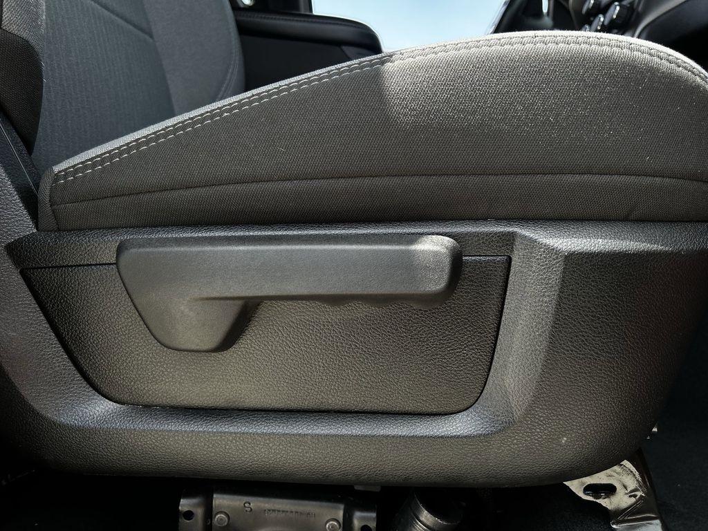 RAM 2500 Tradesman Crew Cab SWB 4WD 2024