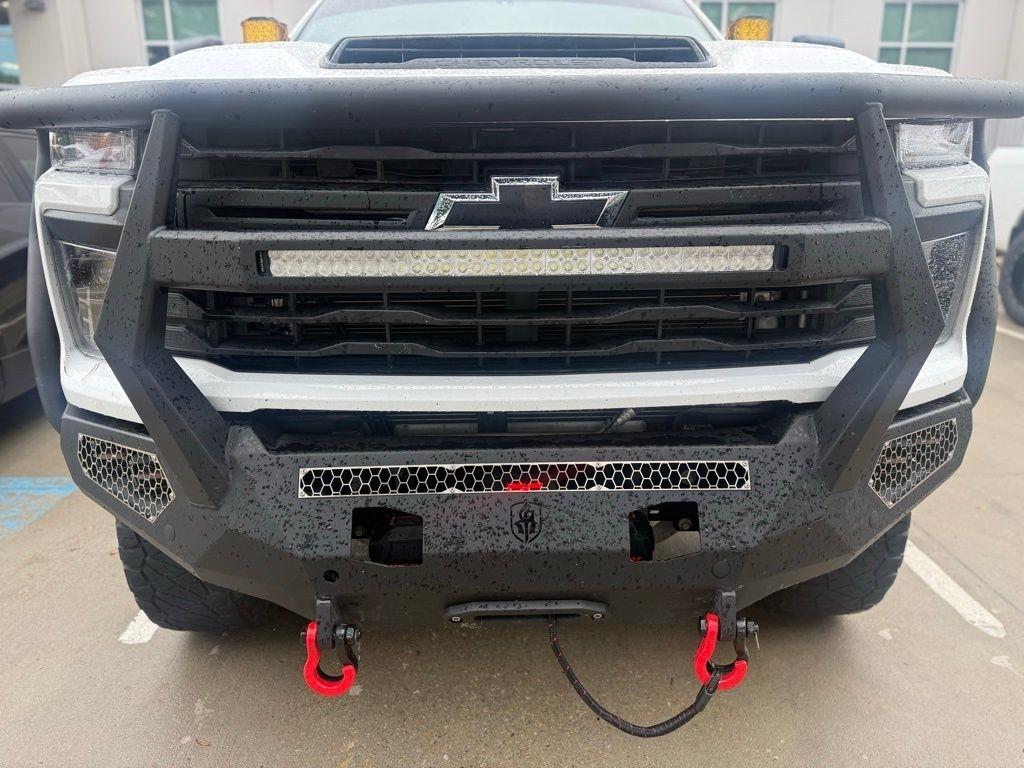 Chevrolet Silverado 2500HD LT Crew Cab Long Box 4WD 2024