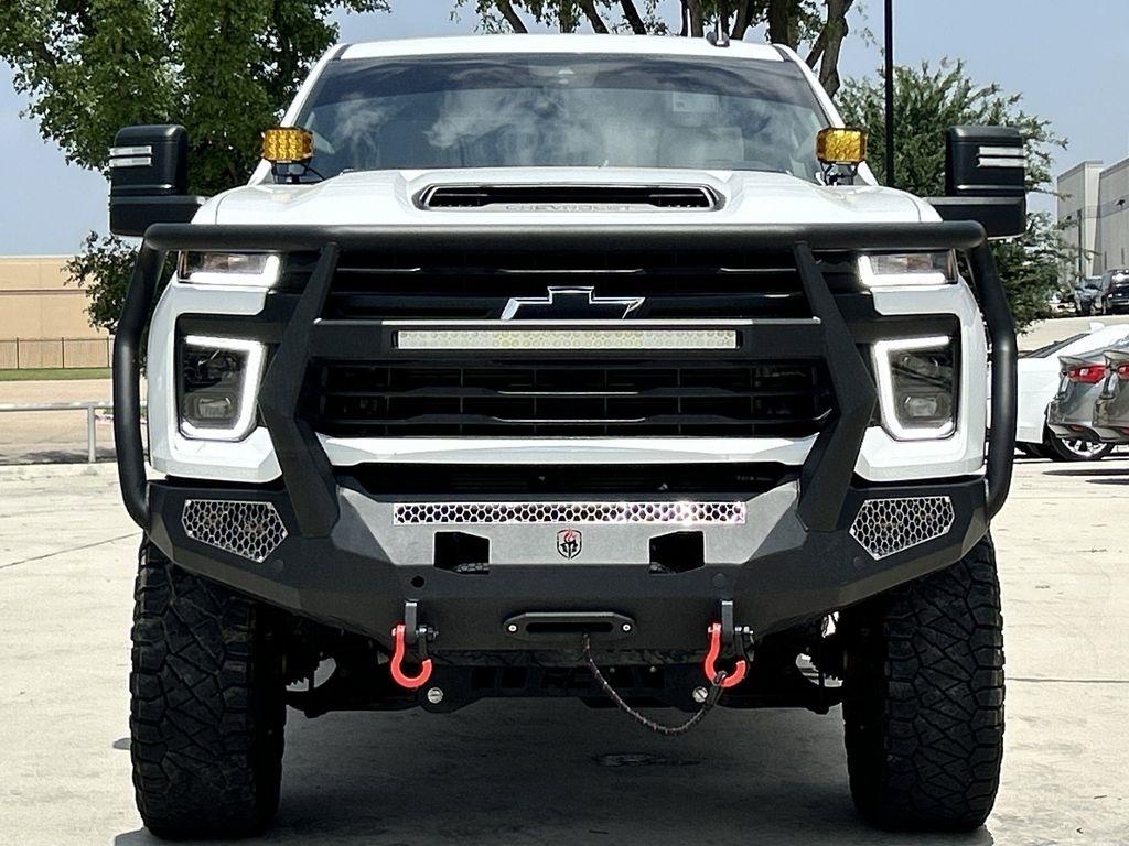 Chevrolet Silverado 2500HD LT Crew Cab Long Box 4WD 2024