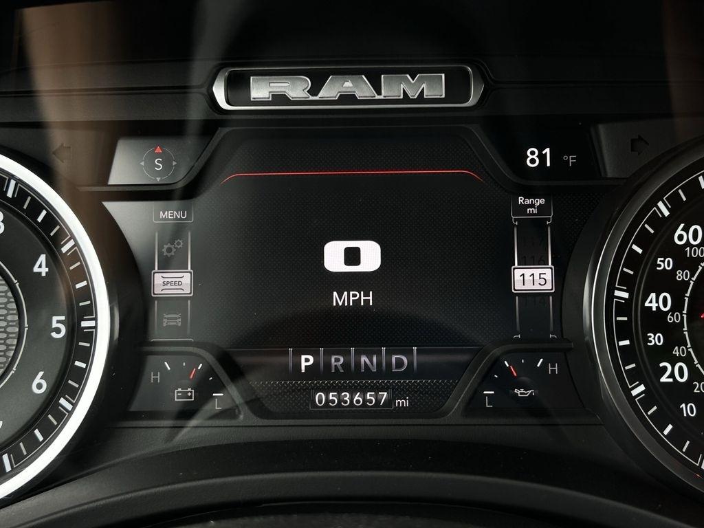 RAM 1500 Laramie Crew Cab SWB 4WD 2022