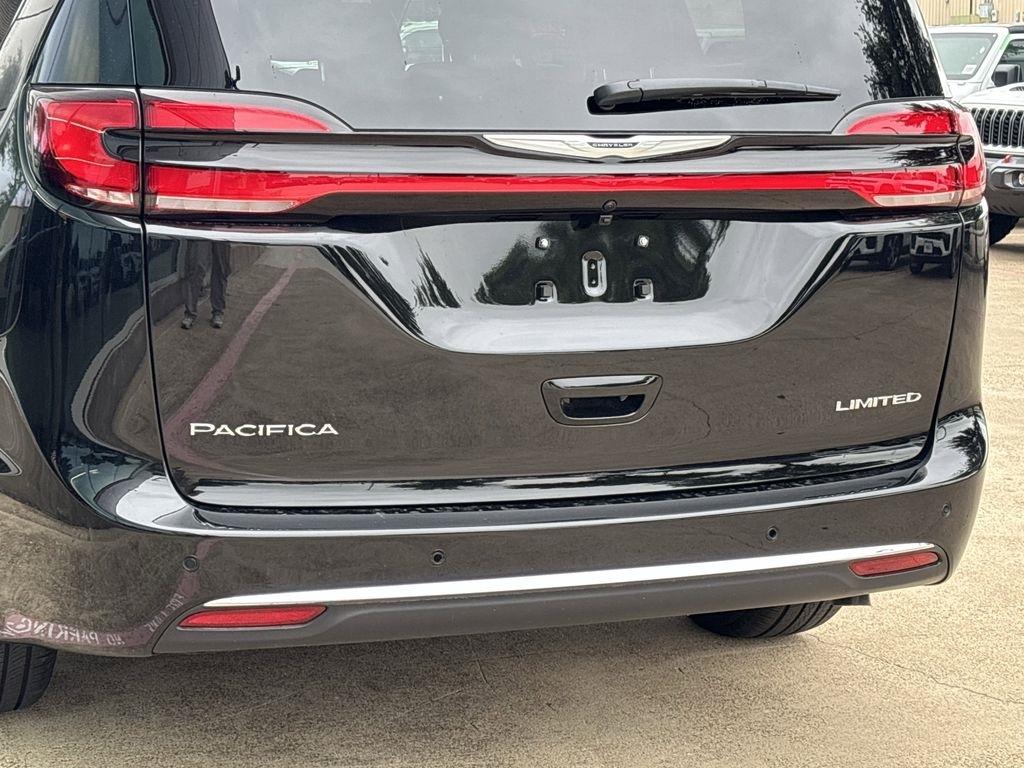Chrysler Pacifica Limited 2026